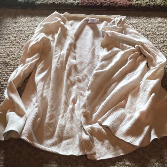 SO Sweaters - SO Shortabitcropped I believe White Cardigan 5buttons